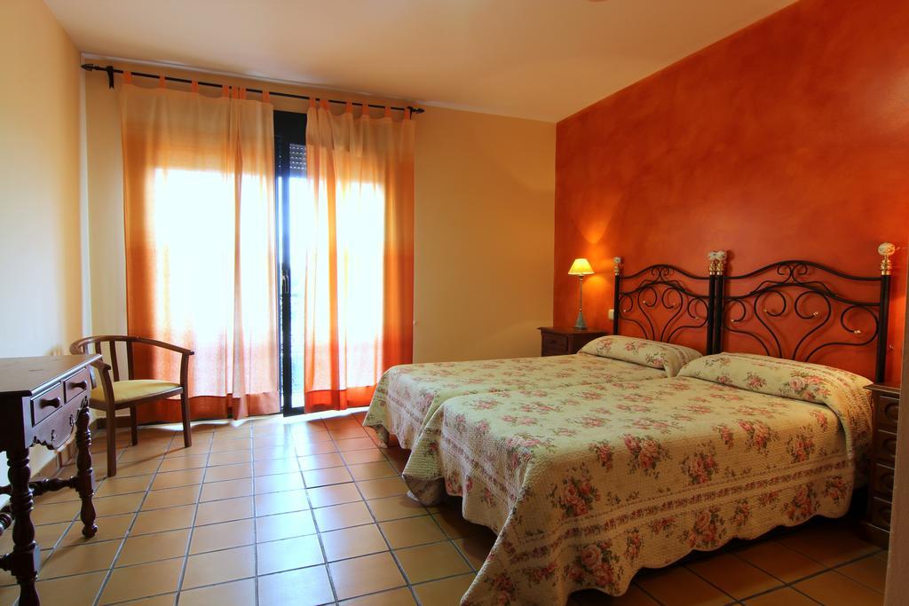 Rural Hojaranzos 3* Tejeda de Tiétar