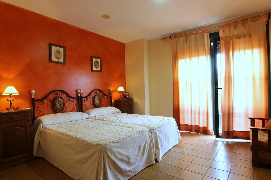 Rural Hojaranzos 3* Tejeda de Tiétar