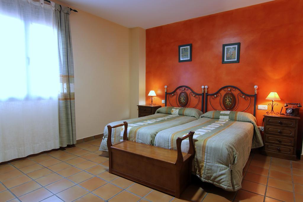 Rural Hojaranzos 3*