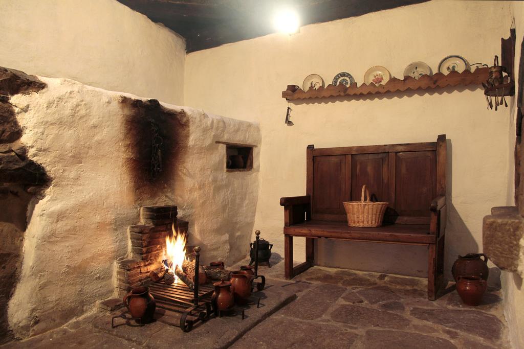 La Casona De * El Royo