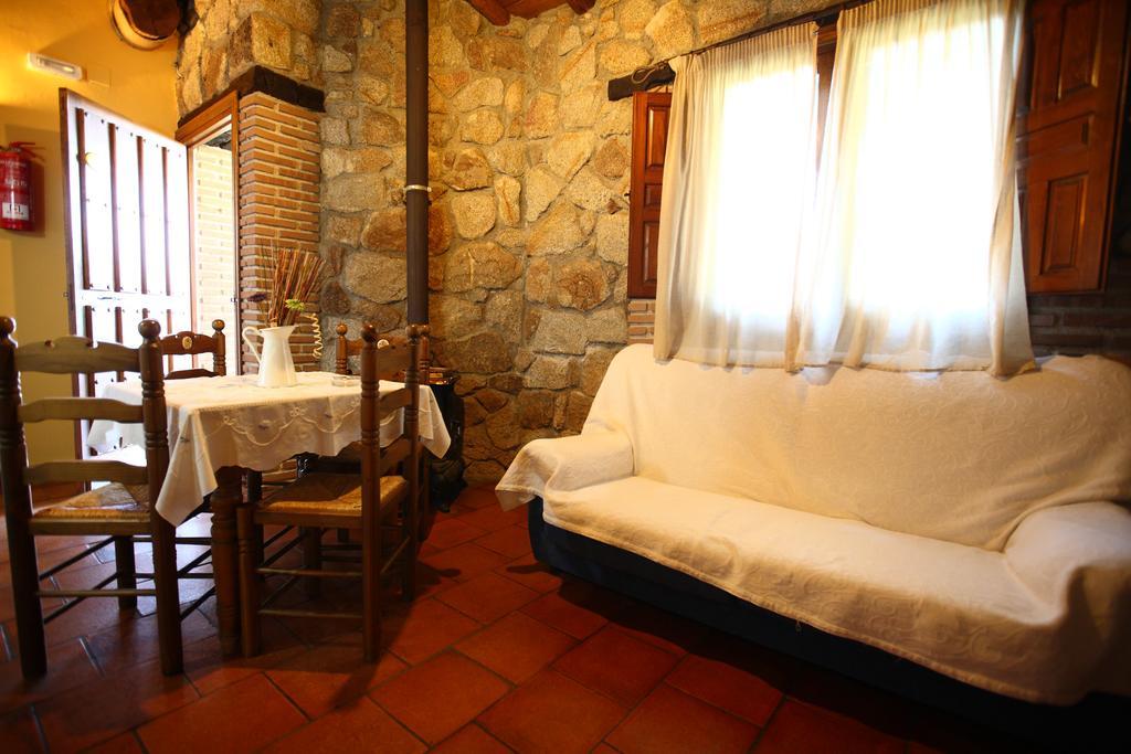 Casas Rurales Las Praderas Country house *