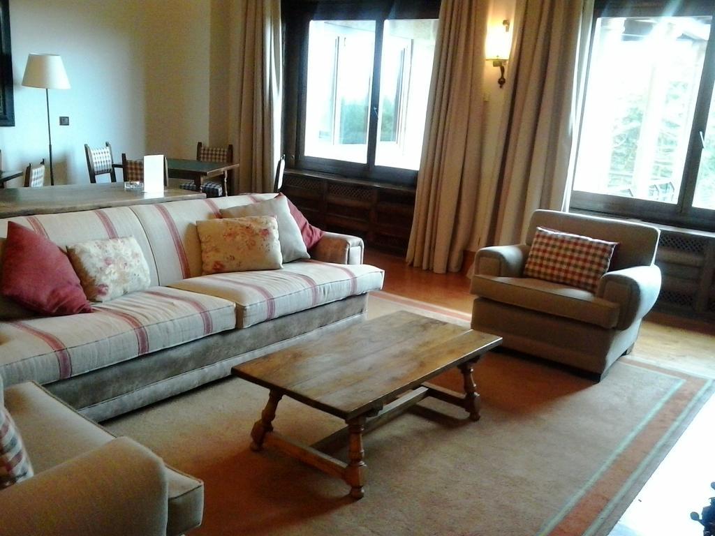 Hotel De Gredos 4*