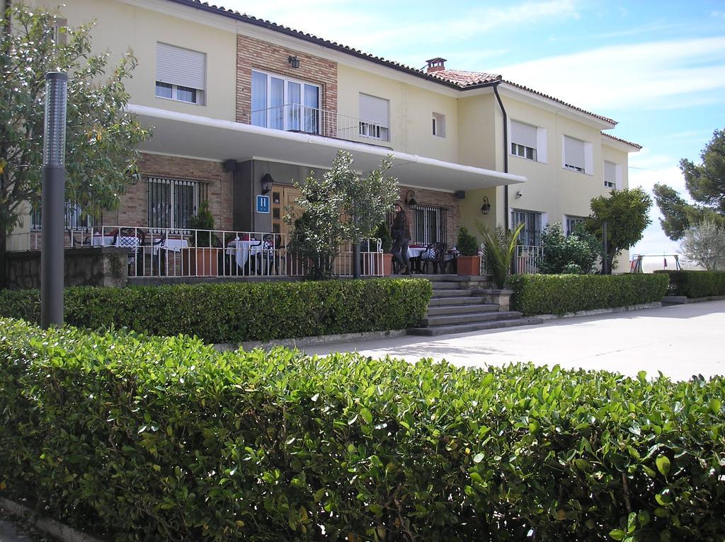 Santa Barbara Hotel 2*