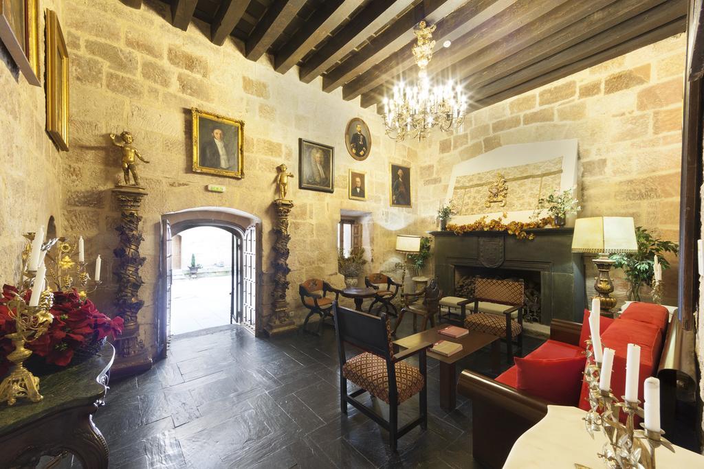 Hotel Real Castillo Del Buen Topas