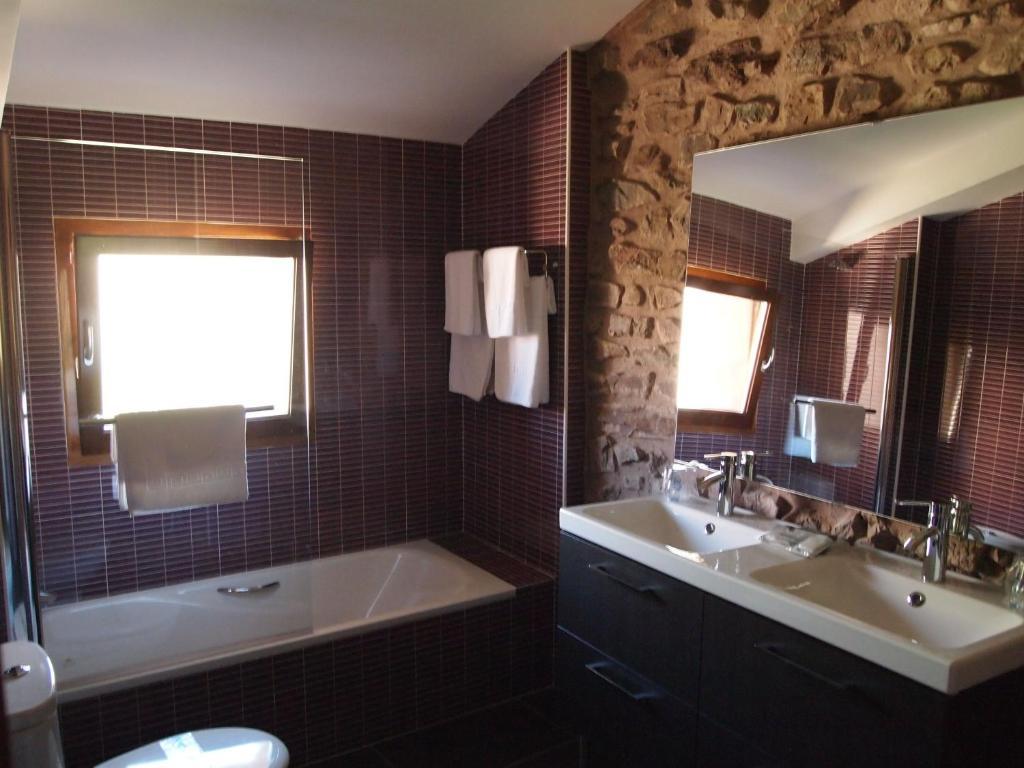 Real La Almazuela Hotel
