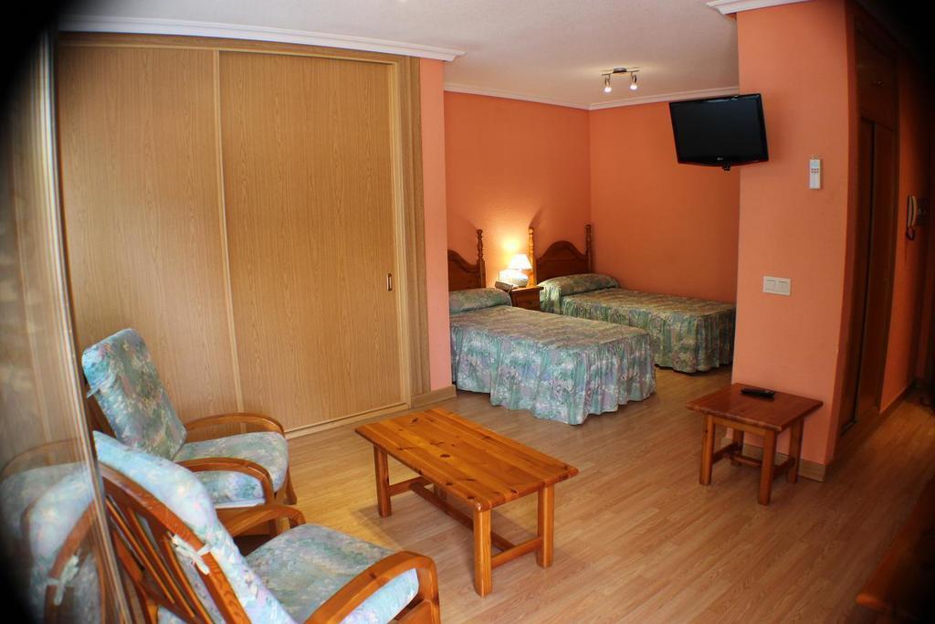 Nieves Hotel