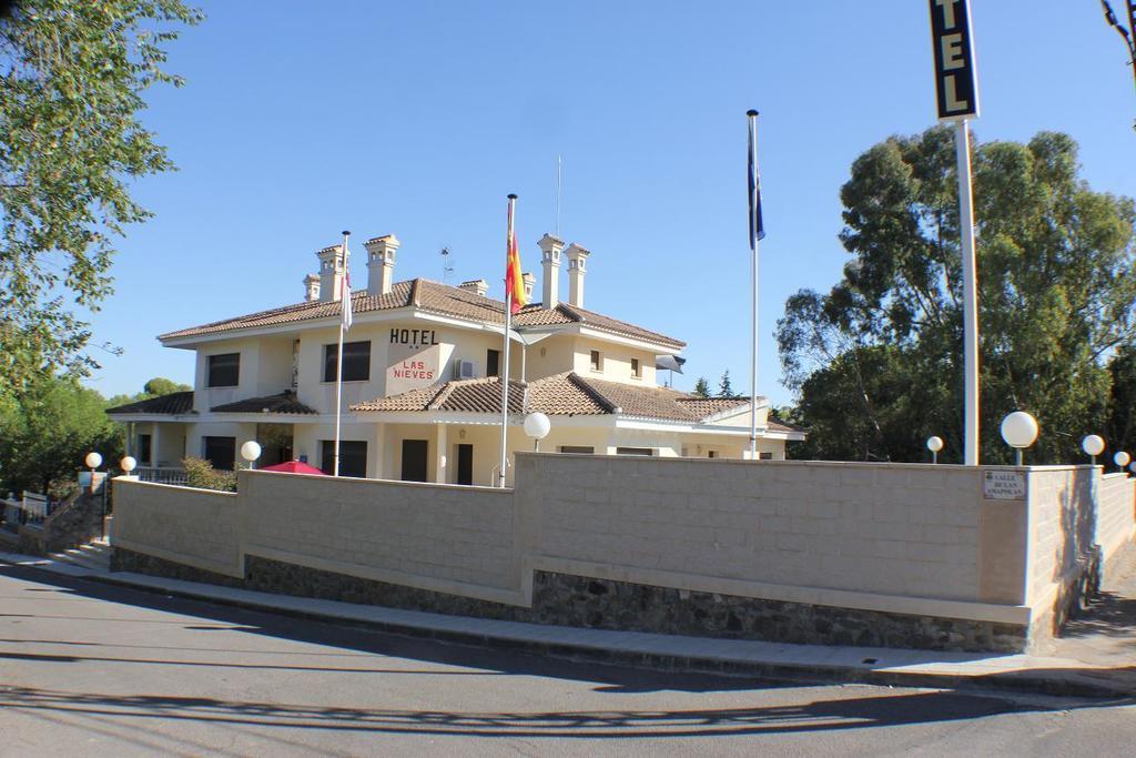 Hotel Nieves Las Nieves (Castilla-La Mancha)
