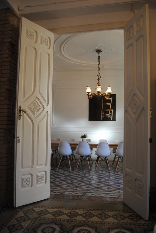 Cal Comabella Bed & Breakfast