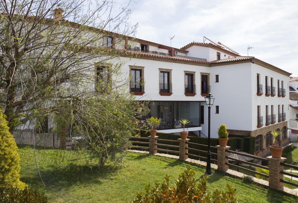 Rural 12 Caños Apartahotel