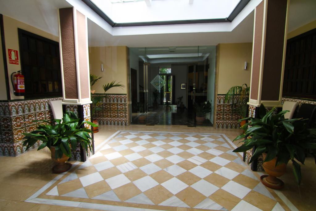 Puerta Nazarí Hotel 2*