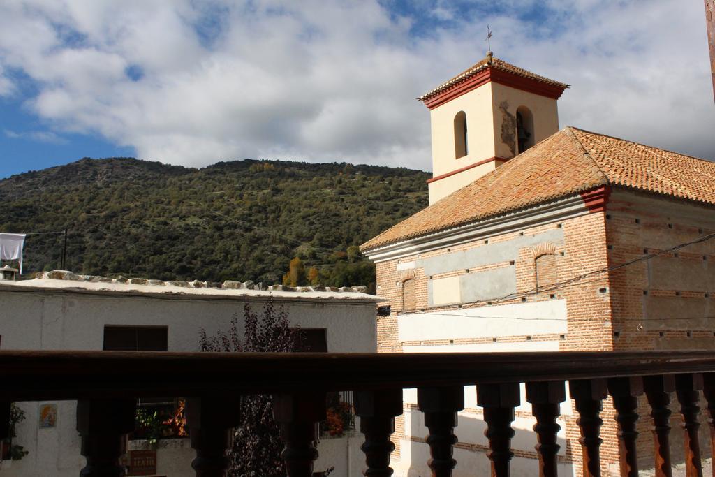 Guest house Hostal Pampaneira *