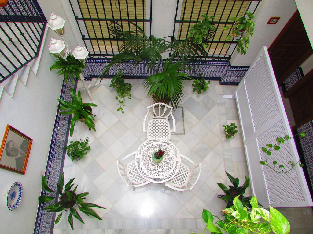 Mairena Hotel