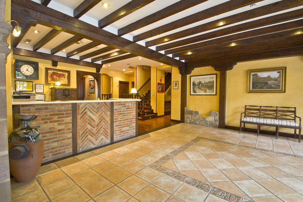 Capriccio Apartment *