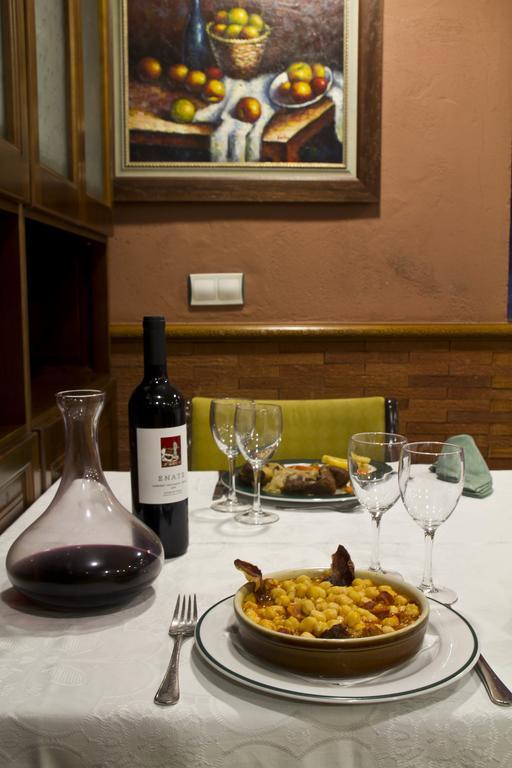 Hotel Clemente Barbastro