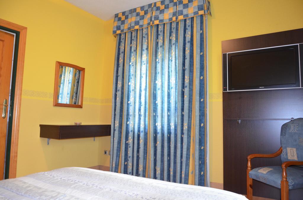 Hotel Fenix 2*