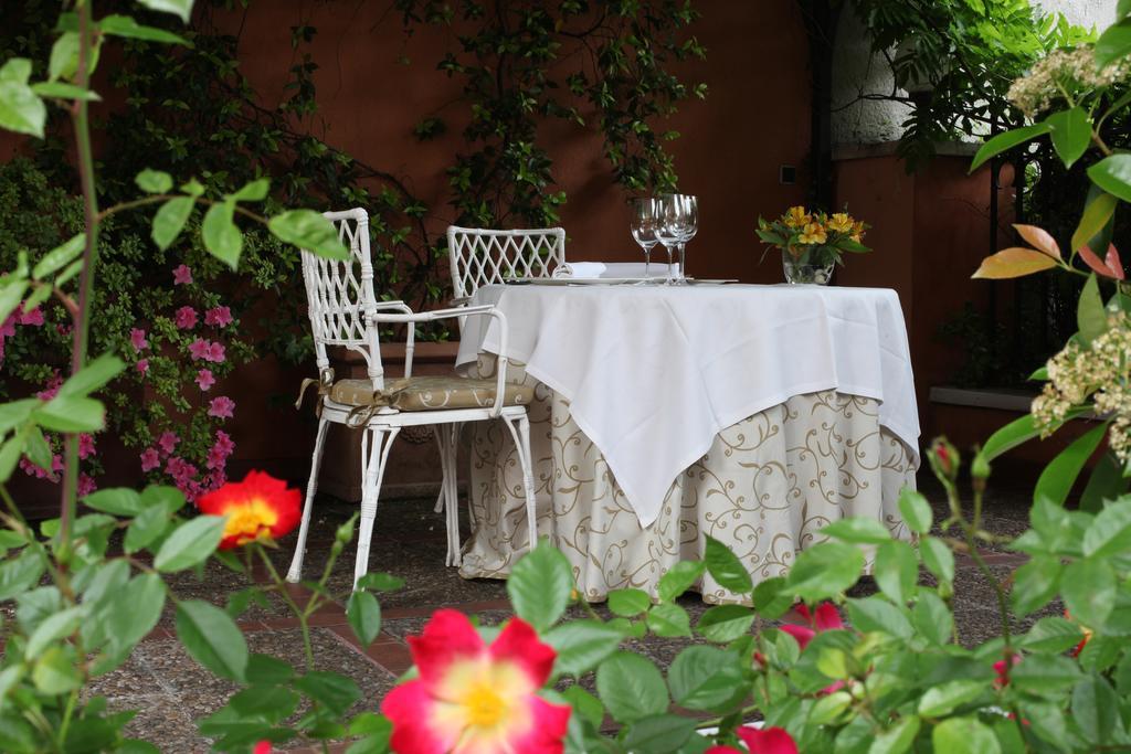 Hotel La Quinta De Cedros