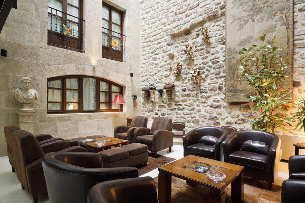 Hospederia De Parajes Hotel