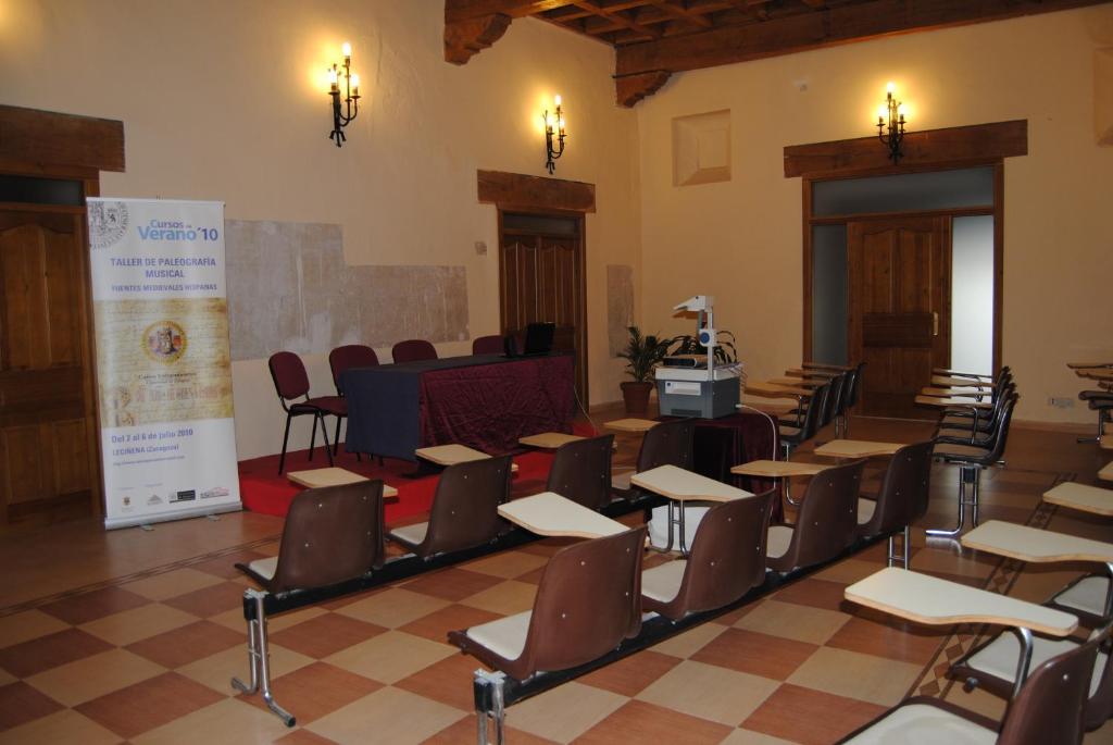 Hostal Hospederia Nuestra Señora De Magallón Leciñena
