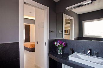 Foster Guest house