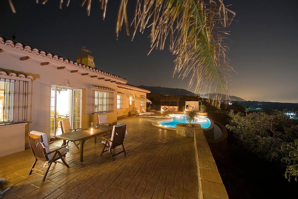 Villa Hacienda Doña Gloria *