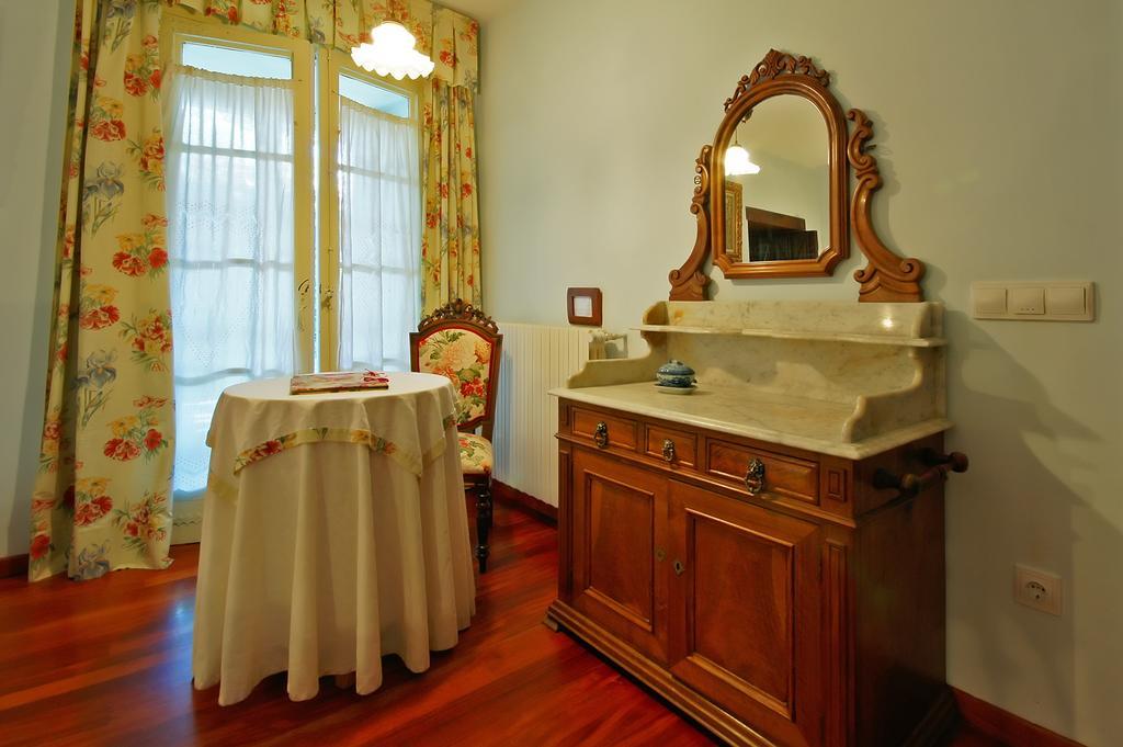 Casa Grande De Trives Bed and breakfast Puebla de Trives