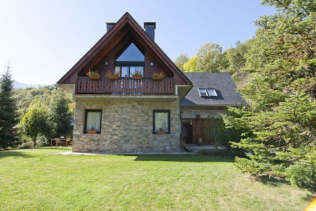 Casa Lola Pirene Holiday home