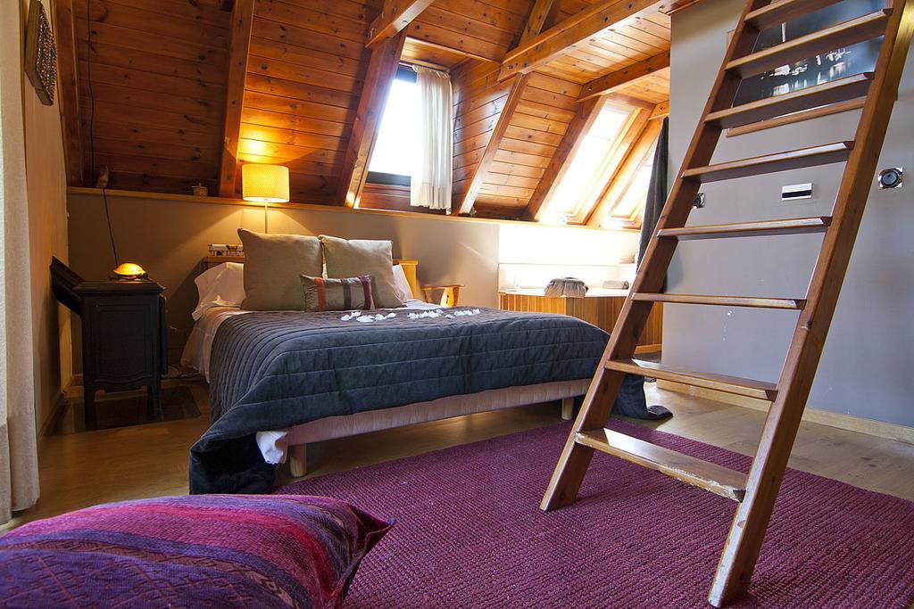 Casa Lola Pirene *