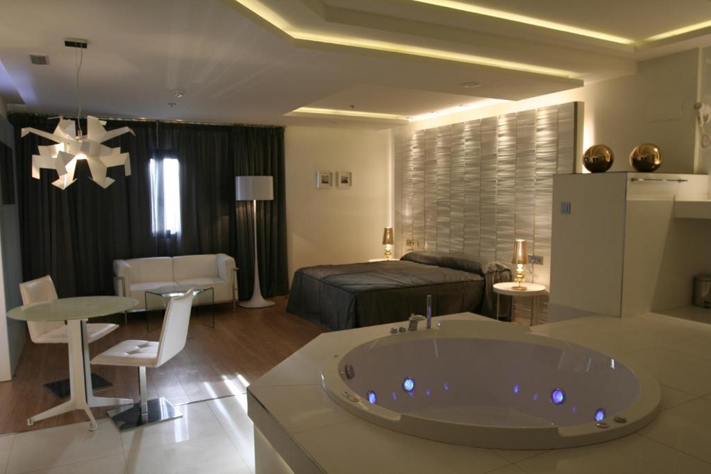 Kadrit Hotel 4*