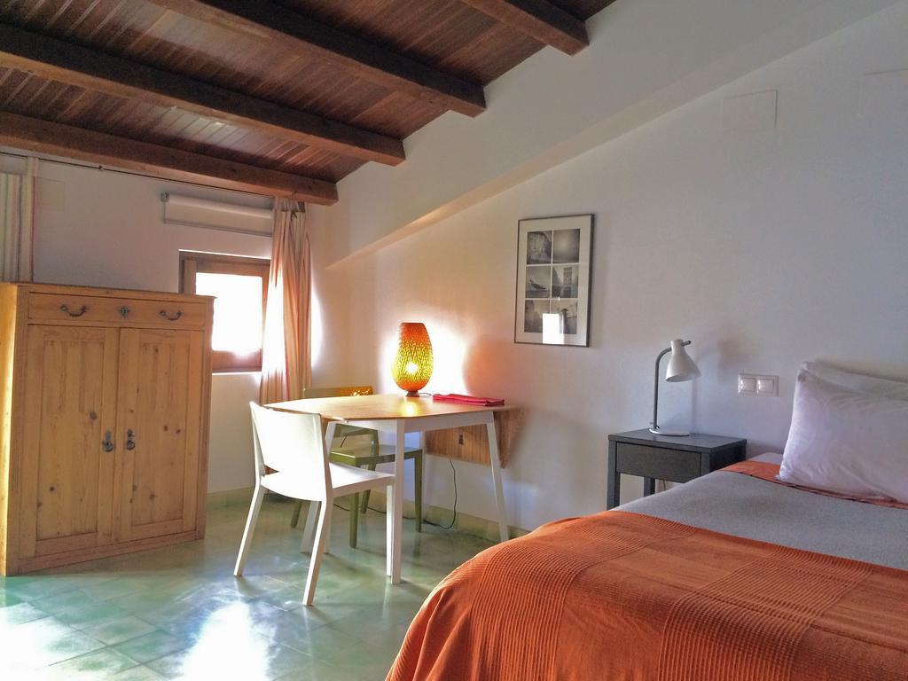 El Baciyelmo Apartment *