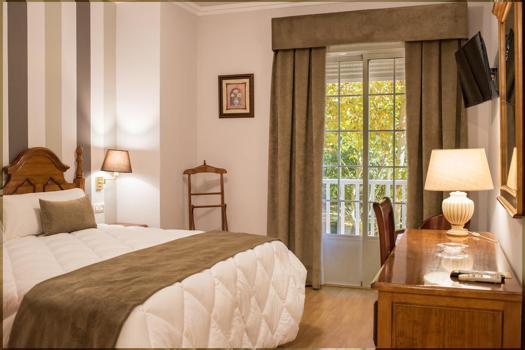 Hotel Los Cazadores *
