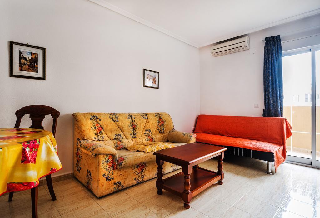 Manuel Galian 52 Apartment *