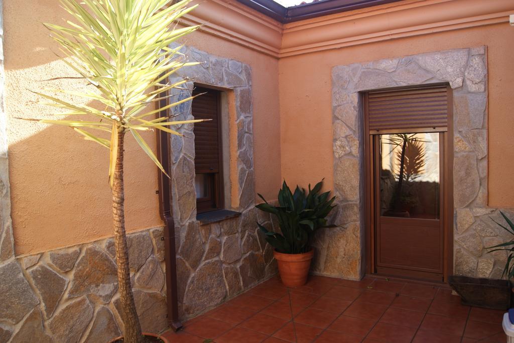Arroal Country house *