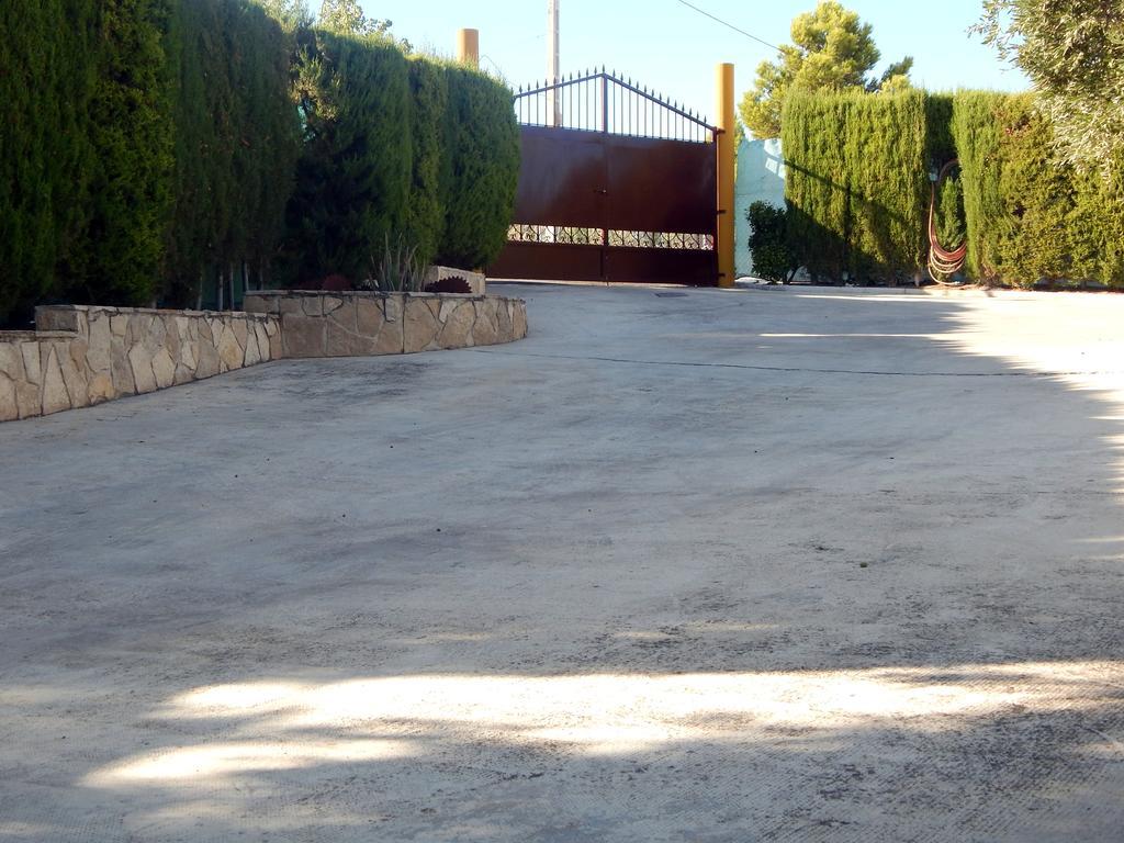 María - Pista De Padel Y Piscina