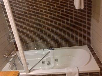 Nogales 3* Campo (Huesca)