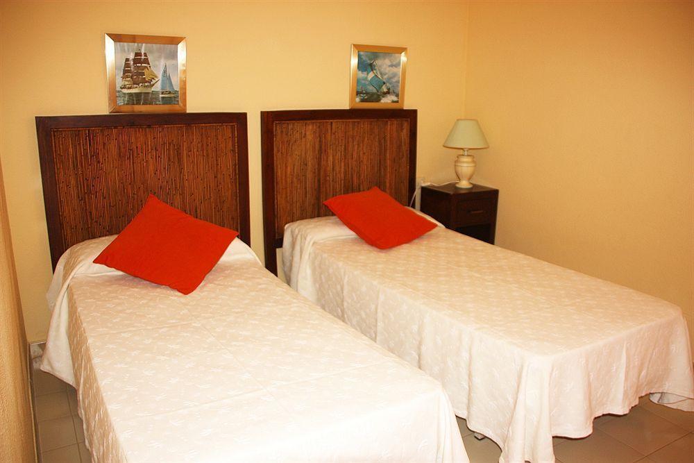 Playa Romana 3000 Hotel