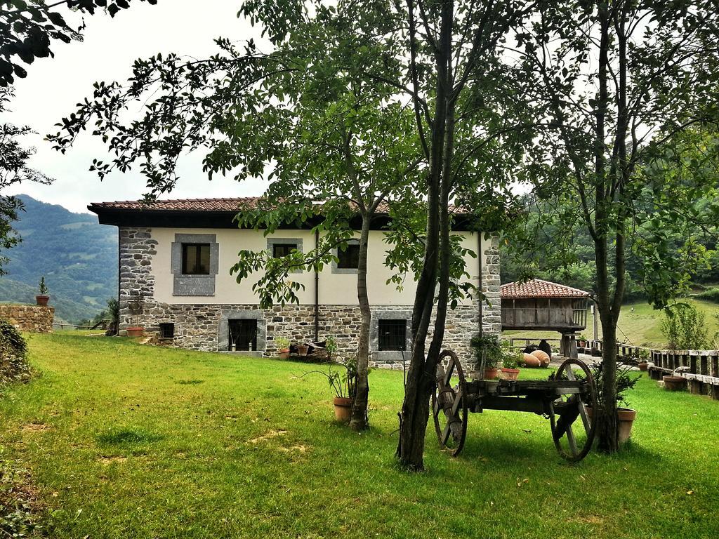 Hotel Casona De El Castañíu 3*