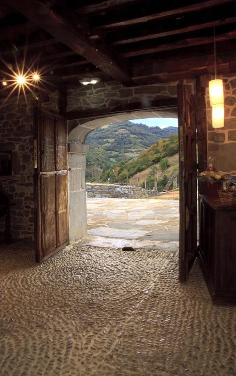 Casona De El Castañíu Hotel 3*