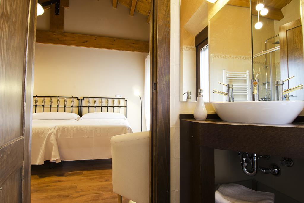 Hotel La Casona De La Mesta