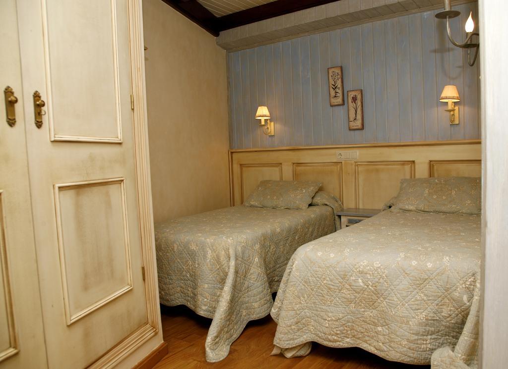 Hotel De 2*