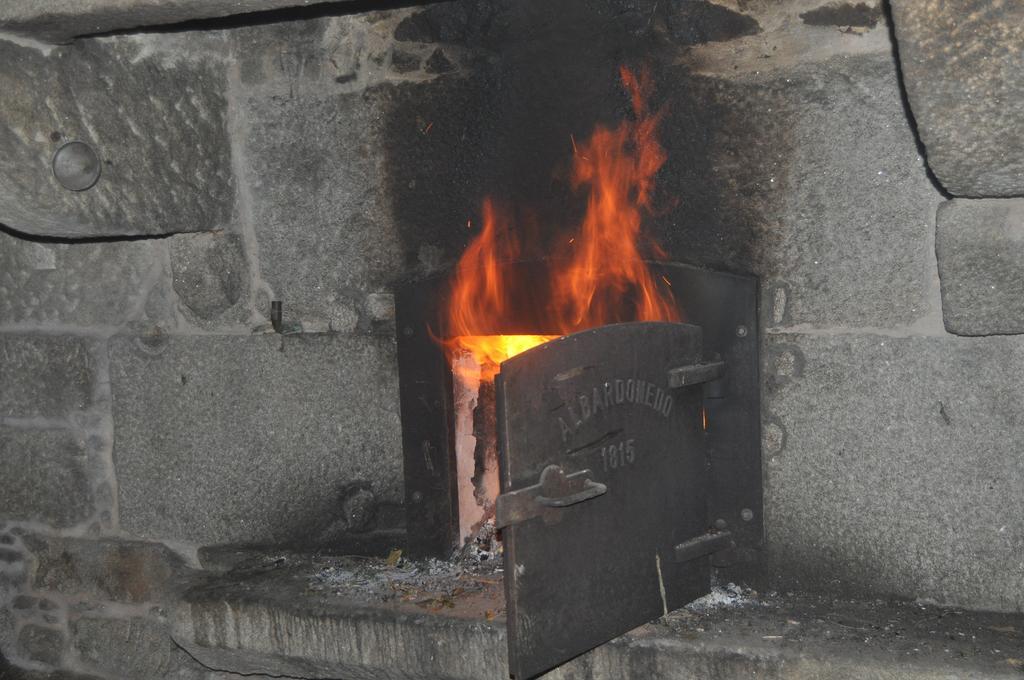Asador De Roxos Casa Albardonedo Hotel Roxos