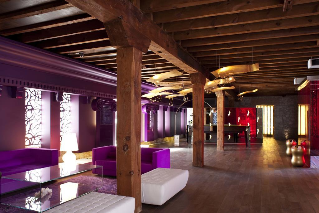 Af Pesquera Hotel