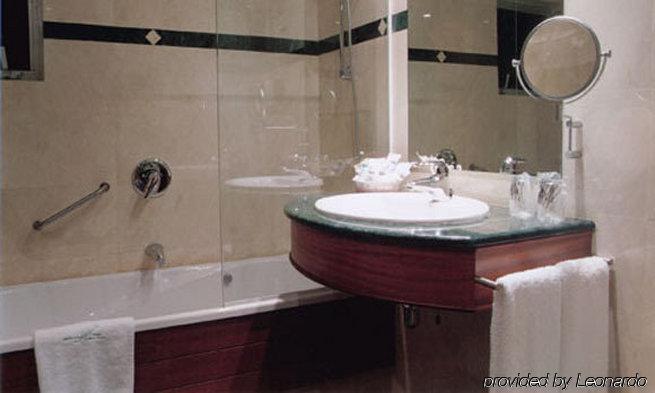 Exe Ciudad De Hotel 4*