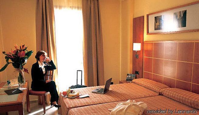 Hotel Exe Ciudad De