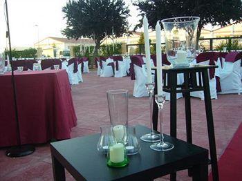 Hotel Mitra Crisálida 2*