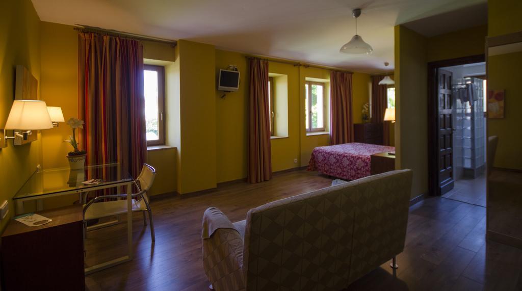 Guest house Ayestaran I