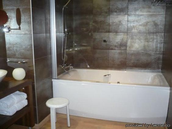 Antic Balneari De 4* Rocalloura