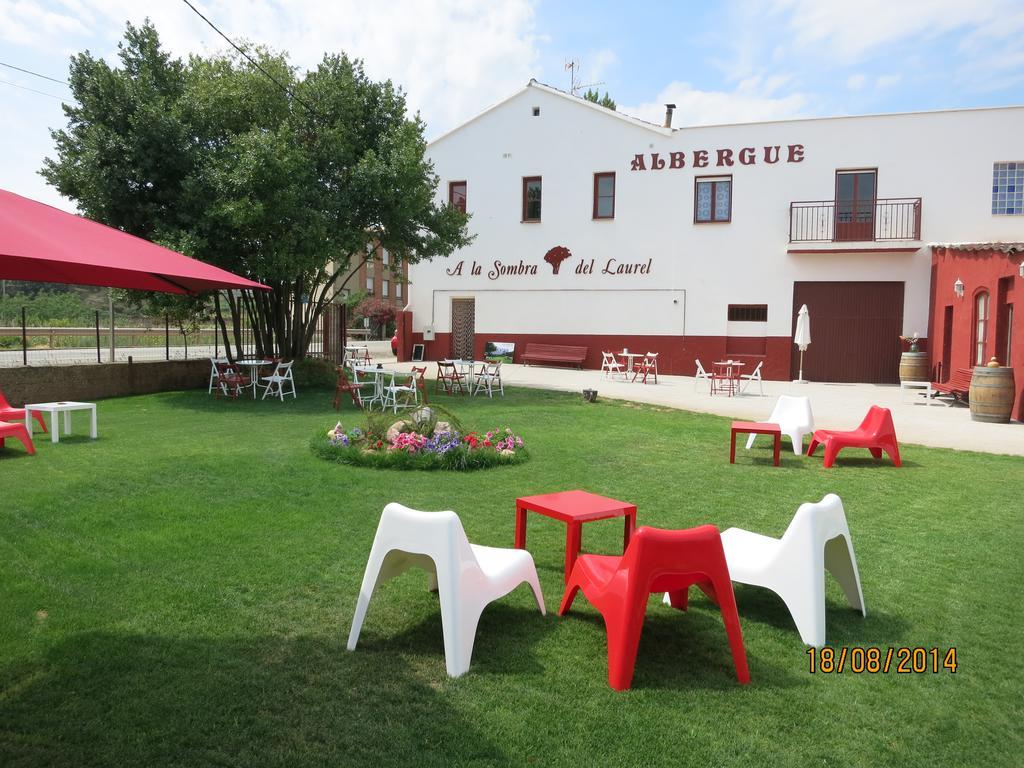 A La Sombra Del Laurel * Navarrete