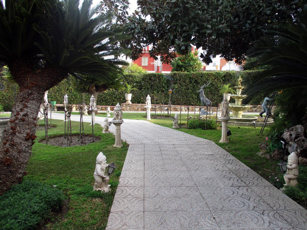 Hotel del amor Hotel Gines