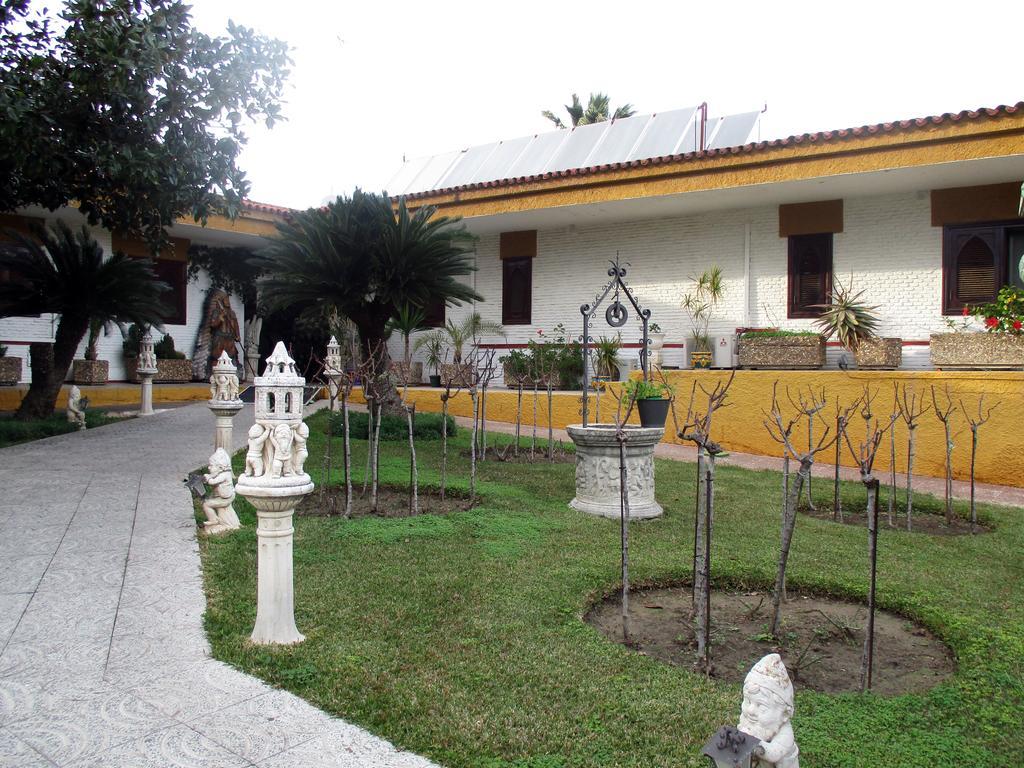 Hotel Gines * Gines