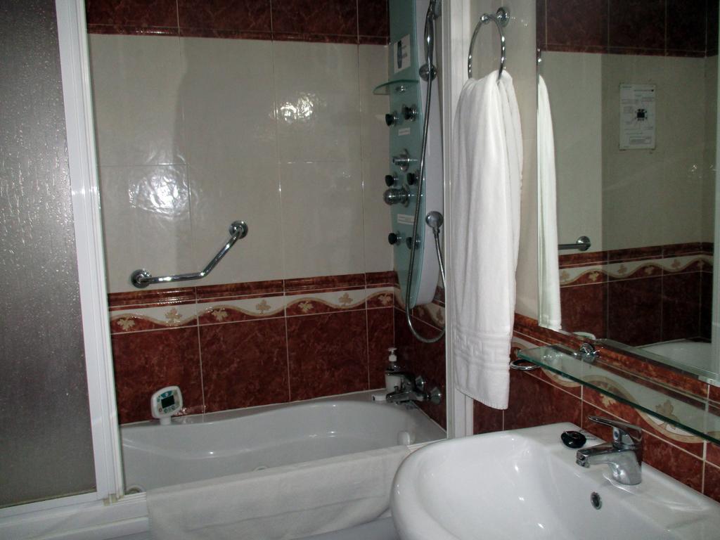 Hotel Gines Hotel del amor *
